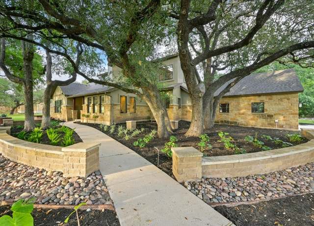Property at 209 Ridge View Dr, Georgetown, TX 78628, 4 beds, 3.5 baths