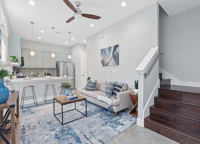 Property at 1609 Walnut Ave Unit B, Austin, TX 78702, 2 beds, 2 baths