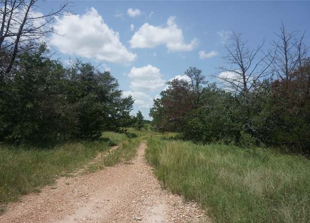 Property at 2200 Goehring Rd, Ledbetter, TX 78946