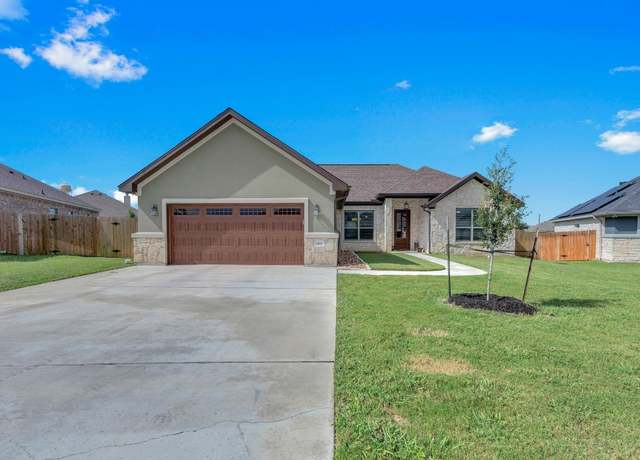 Property at 105 Don Dr, Jarrell, TX 76537, 3 beds, 2 baths