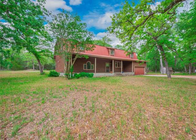 Property at 222 Indiana Rd, Lockhart, TX 78644, 4 beds, 2.5 baths