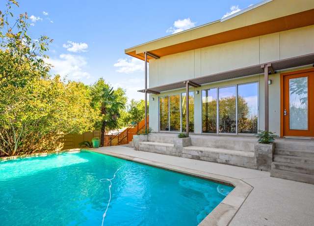 Property at 5309 Sendero Hills Pkwy, Austin, TX 78724, 3 beds, 2.5 baths