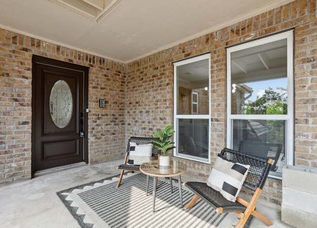 Property at 6029 Mount Bonnell Cv, Austin, TX 78731, 3 beds, 2.5 baths