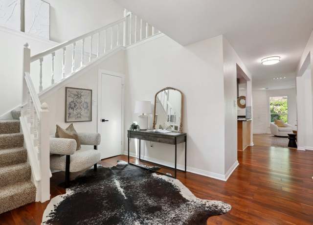 Property at 6029 Mount Bonnell Cv, Austin, TX 78731, 3 beds, 2.5 baths