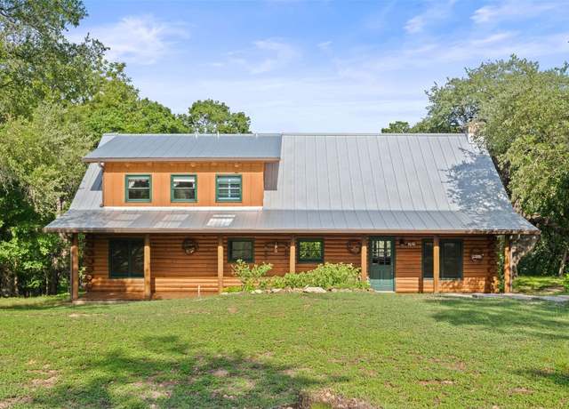 Property at 301 Wilson Creek Cir, Wimberley, TX 78676, 3 beds, 2 baths
