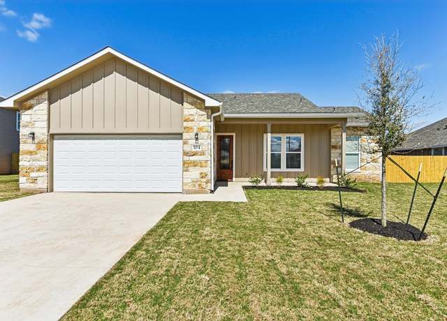 Property at 104 Callie St, Smithville, TX 78957, 3 beds, 3 baths