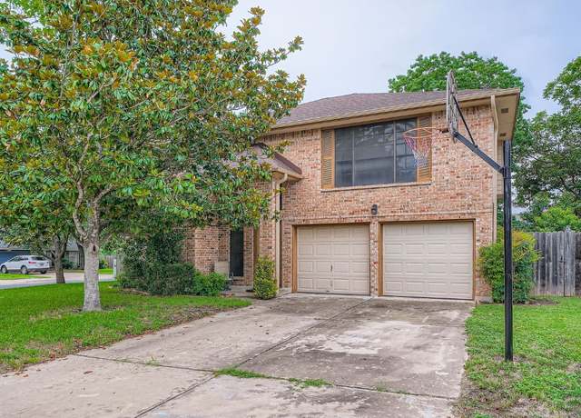 Property at 12711 Possum Hollow Dr, Austin, TX 78729, 4 beds, 2.5 baths