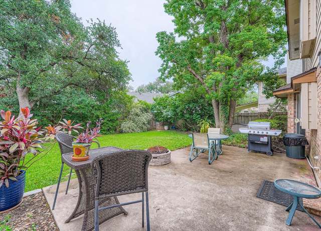 Property at 12711 Possum Hollow Dr, Austin, TX 78729, 4 beds, 2.5 baths