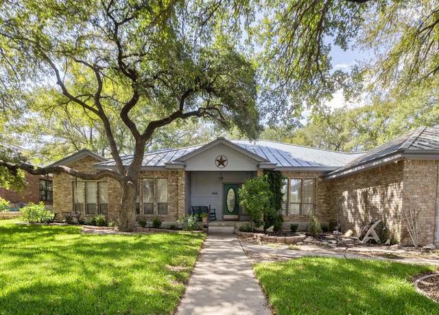 Property at 300 Delaware Springs Blvd, Burnet, TX 78611, 3 beds, 2 baths
