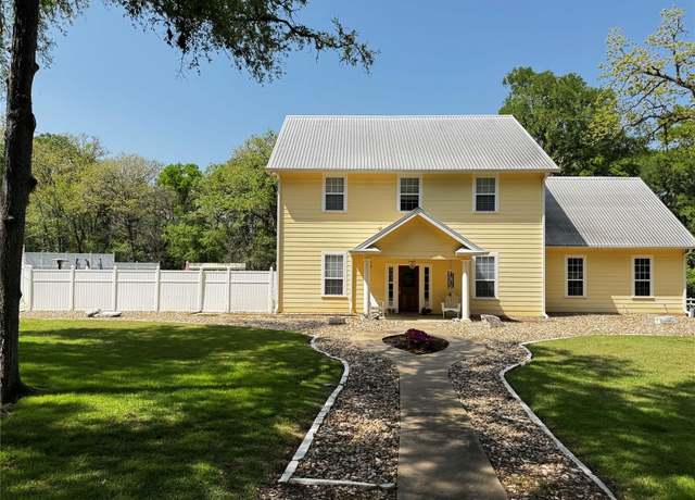 Property at 156 Spring Br, Bastrop, TX 78602, 4 beds, 3.5 baths