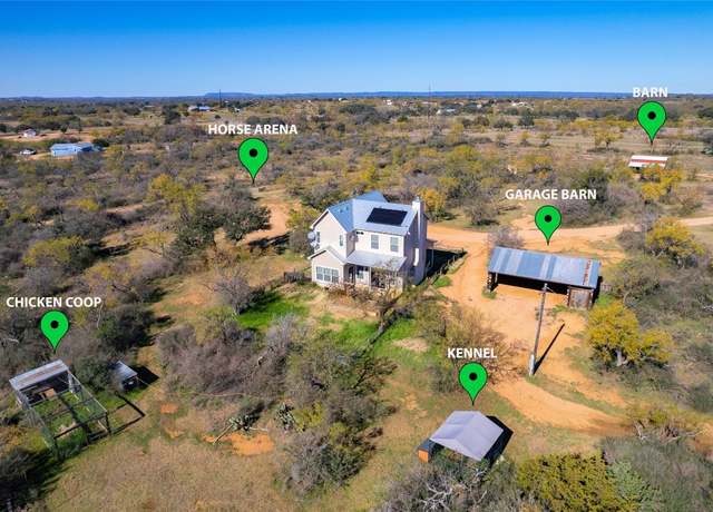 Property at 4550 W W Shwy 29, Llano, TX 78643, 3 beds, 2.5 baths
