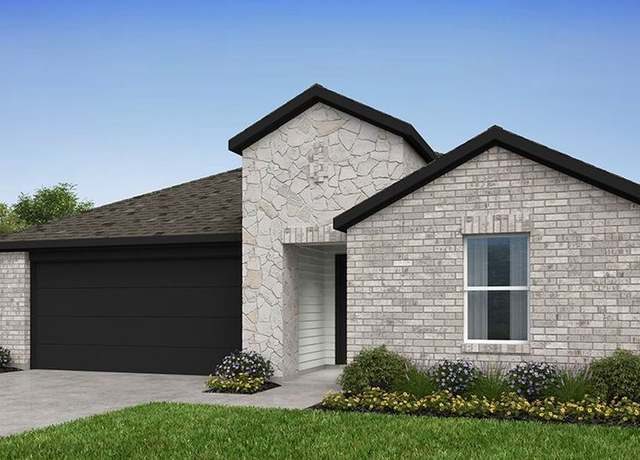 Property at 302 Crumpton Way, Hutto, TX 78634, 4 beds, 2 baths
