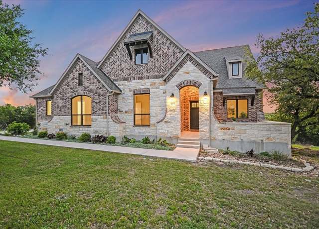 Property at 675 Spectacular Bid Dr, Austin, TX 78737, 4 beds, 4.5 baths