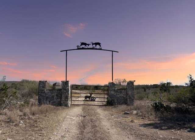 Property at 191 Leona Ranch Rd, Brackettville, TX 78832