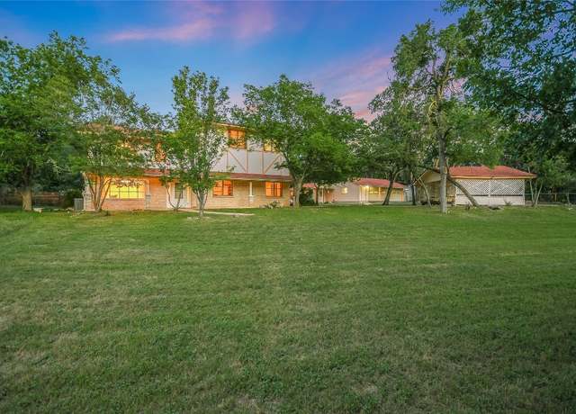 Property at 5799 Rittenhouse Shore Dr, Austin, TX 78734, 5 beds, 4 baths
