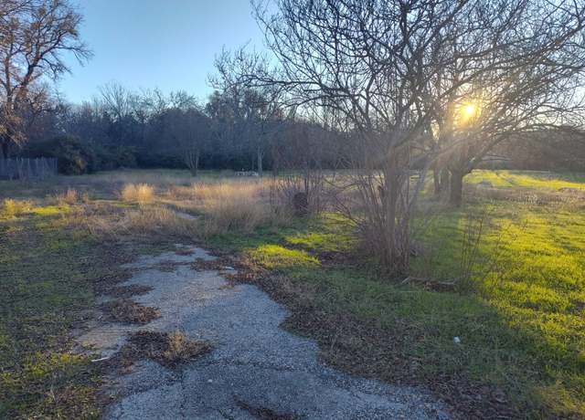 Property at 7317 Comanche Trl, Fort Worth, TX 76135