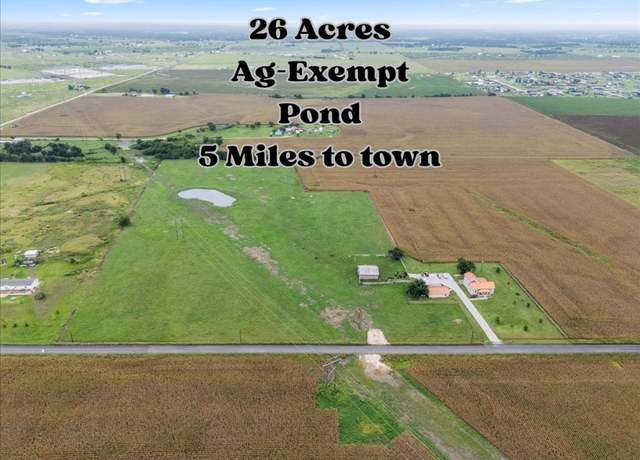 Property at 17205 County Line Rd, Elgin, TX 78621, 4 beds, 2.5 baths