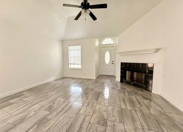 Property at 16828 Jaron Dr, Manor, TX 78653, 3 beds, 2 baths