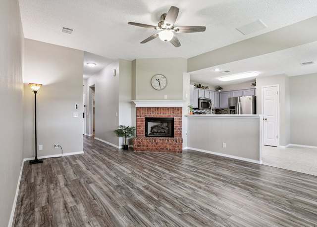 Property at 17003 Jigsaw Pathway, Round Rock, TX 78664, 3 beds, 2 baths