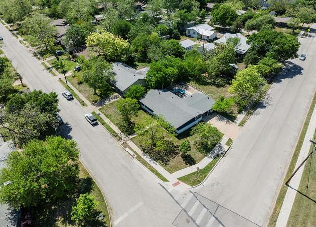 Property at 7706 Delafield Ln, Austin, TX 78752, 3 beds, 2 baths