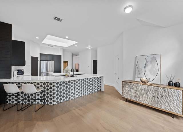 Property at 6435 Old Harbor Ln, Austin, TX 78739, 3 beds, 2 baths