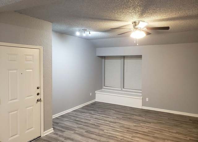 Property at 1221 W Hopkins St #11, San Marcos, TX 78666, 2 beds, 1 bath