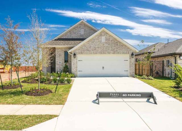 Property at 506 Menlo Cir, Liberty Hill, TX 78642, 5 beds, 3 baths