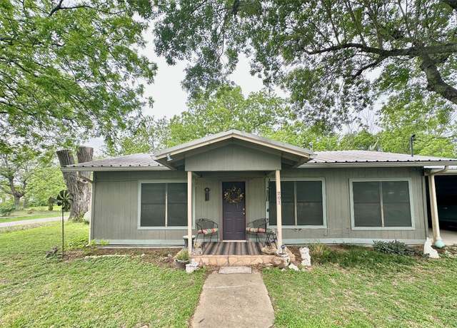 Property at 201 E Bluebonnet Ln, Johnson City, TX 78636, 2 beds, 1 bath
