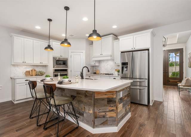 Property at 200 Wild Sage Ln, Liberty Hill, TX 78642, 4 beds, 3 baths