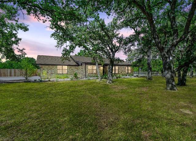 Property at 10226 Parsons Rd, Manor, TX 78653, 6 beds, 4 baths
