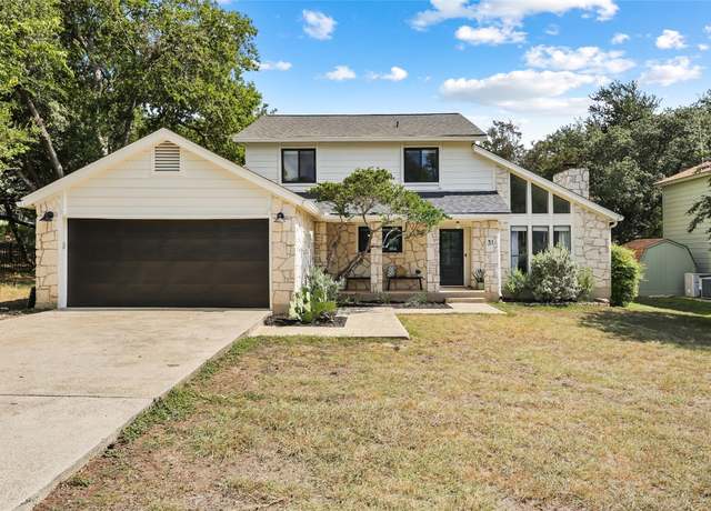 Property at 31 Brookhollow Dr, Wimberley, TX 78676, 4 beds, 2.5 baths