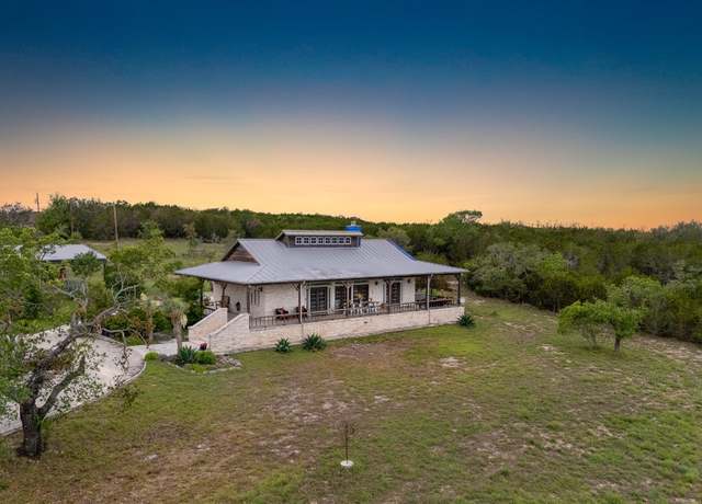 Property at 424 Panther Creek Rd, Kempner, TX 76539, 2 beds, 2 baths