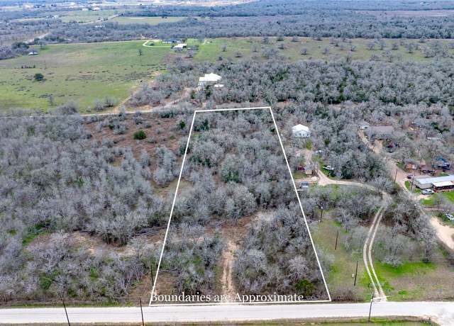 Property at 469 Union Hl, Luling, TX 78648