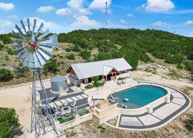 Property at 453 Lone Man Mountain Rd, Wimberley, TX 78676, 4 beds, 1.5 baths