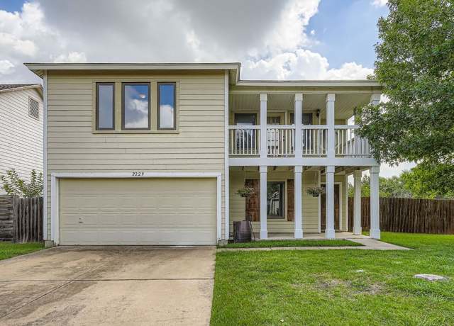 Property at 2229 Georgian Dr, Georgetown, TX 78626, 4 beds, 2.5 baths