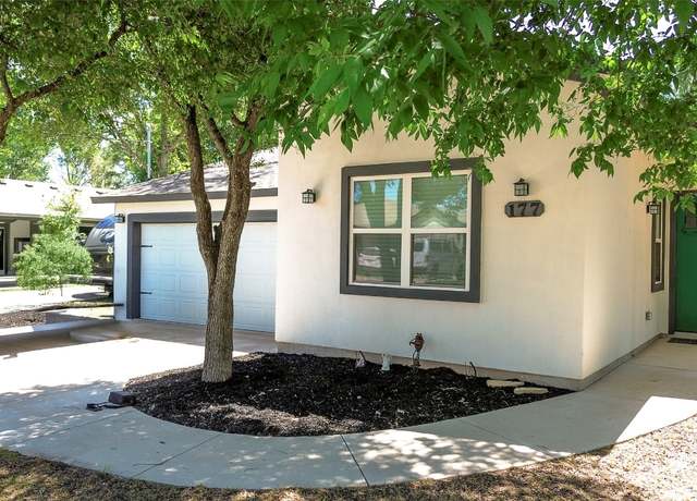 Property at 177 Mokulua Ln, Bastrop, TX 78602, 4 beds, 2 baths