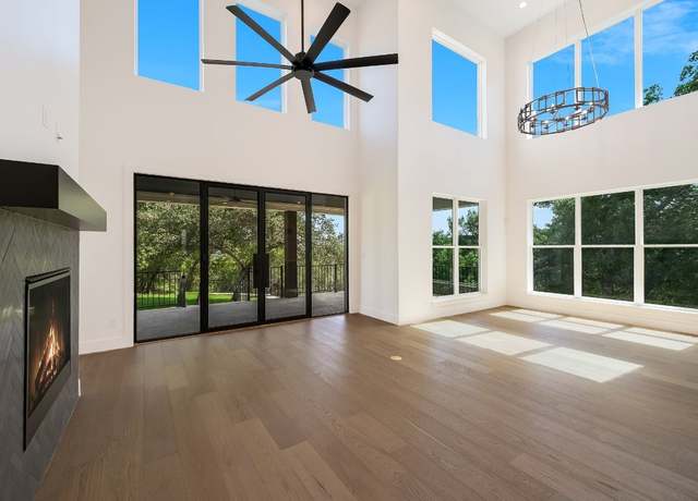 Property at 109 Willow Hill Dr Dr, Georgetown, TX 78633, 4 beds, 4 baths