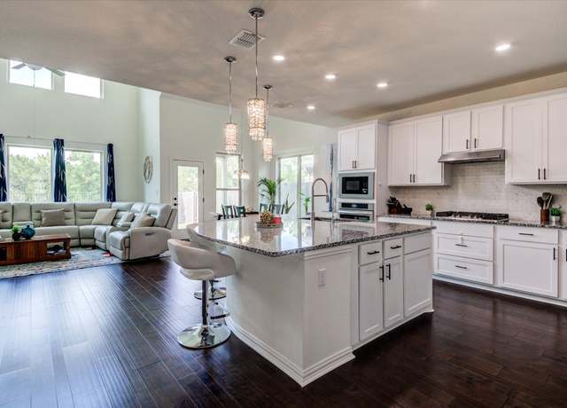 Property at 17816 Clairess Ln, Manor, TX 78653, 4 beds, 3 baths