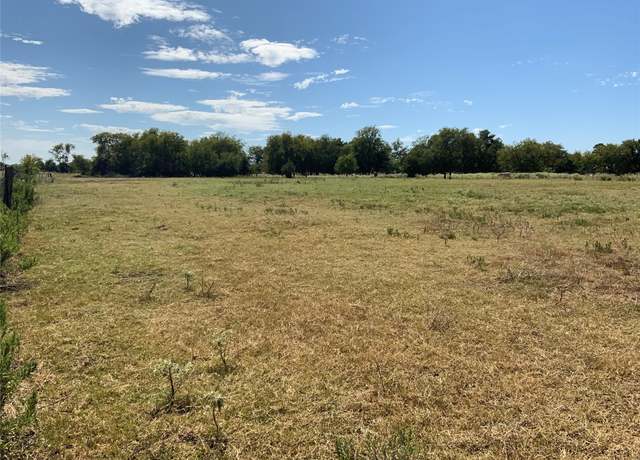 Property at 8989 Fm 141 Rd, Dime Box, TX 77853, 3 beds, 1 bath