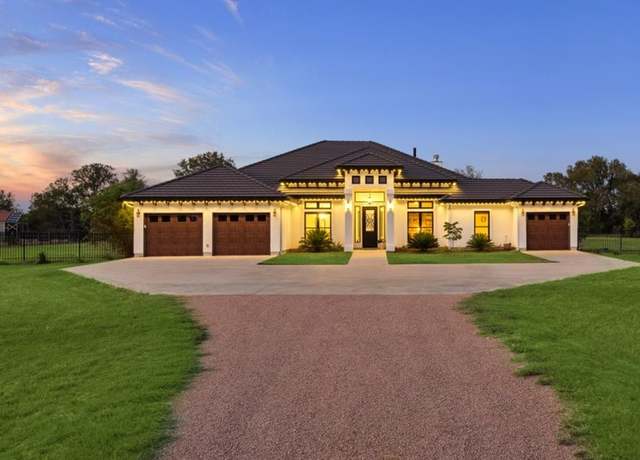 Property at 106 Colorado Blf, Cedar Creek, TX 78612, 3 beds, 3.5 baths