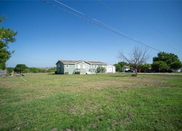 Property at 307 Huber Ln, Kyle, TX 78640, 3 beds, 2 baths