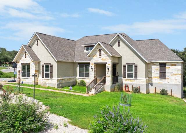 Property at 1014 Bridlewood, New Braunfels, TX 78132, 4 beds, 3 baths