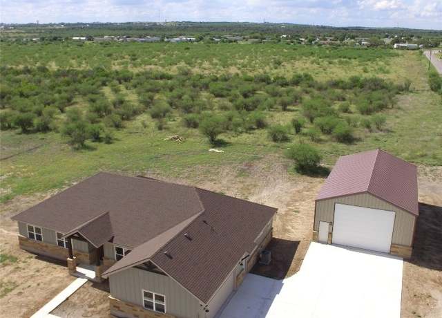 Property at 102 Wild Persimmon Trl, Marion, TX 78124, 4 beds, 2.5 baths