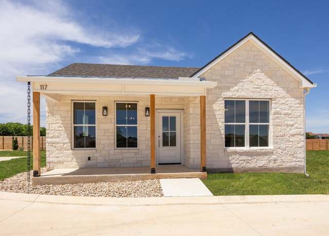 Property at 802 S Creek St #117, Fredericksburg, TX 78624, 2 beds, 2 baths