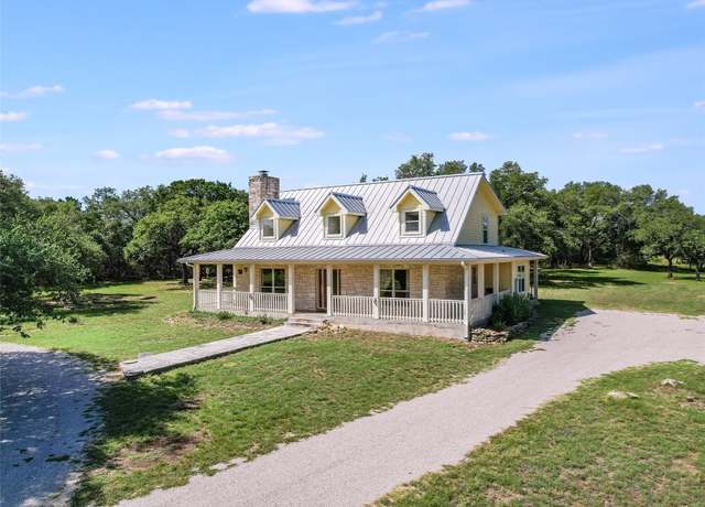 Property at 900 Cr 282, Liberty Hill, TX 78642, 3 beds, 2.5 baths