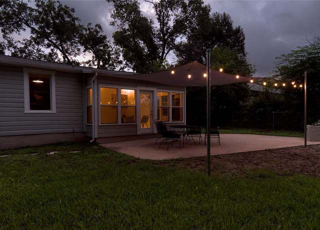 Property at 1505 Karen Ave, Austin, TX 78757, 2 beds, 1 bath