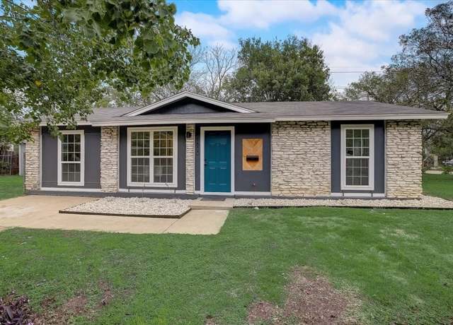 Property at 1600 Fair Oaks Dr, Austin, TX 78745, 3 beds, 2 baths