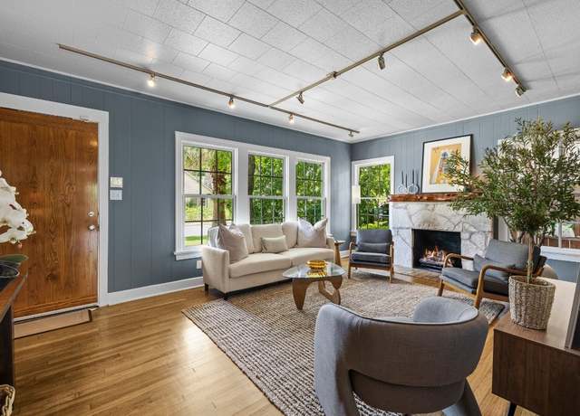 Property at 1202 E 30th St, Austin, TX 78722, 4 beds, 2 baths