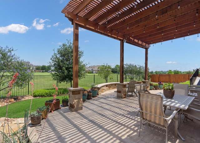 Property at 4937 Strada Dr, Round Rock, TX 78665, 4 beds, 3 baths