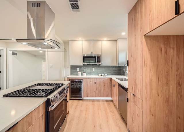 Property at 901 E 55th St, Austin, TX 78751, 3 beds, 2 baths